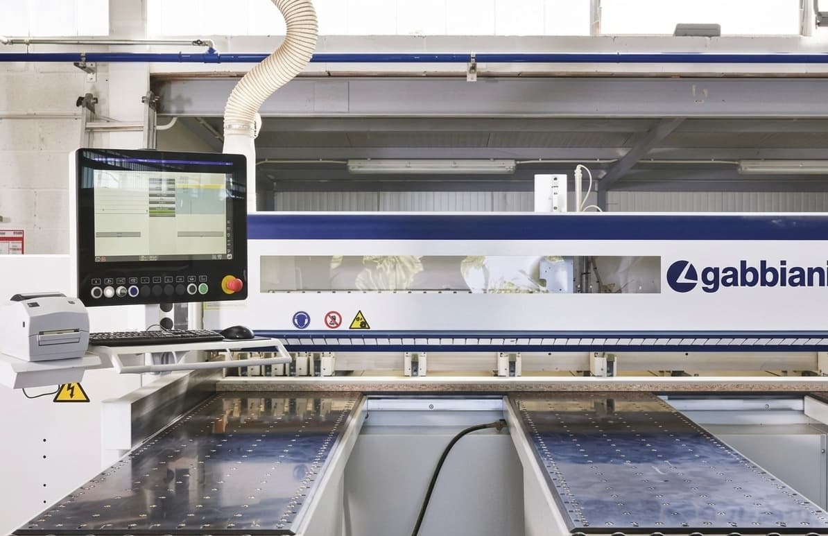 Tagliatrice CNC Gabbiani
